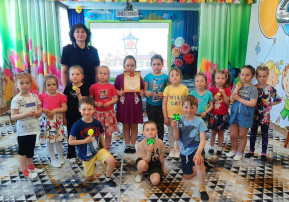 Безопасное поведение на дороге Безопасное поведение на дороге.